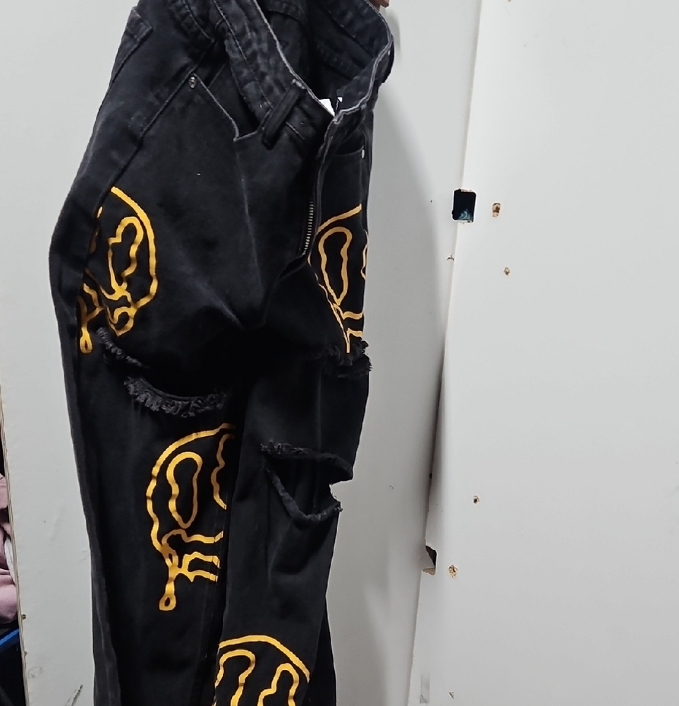 SHEIN Black and Gold Skinny Jeans with Embroidered Design